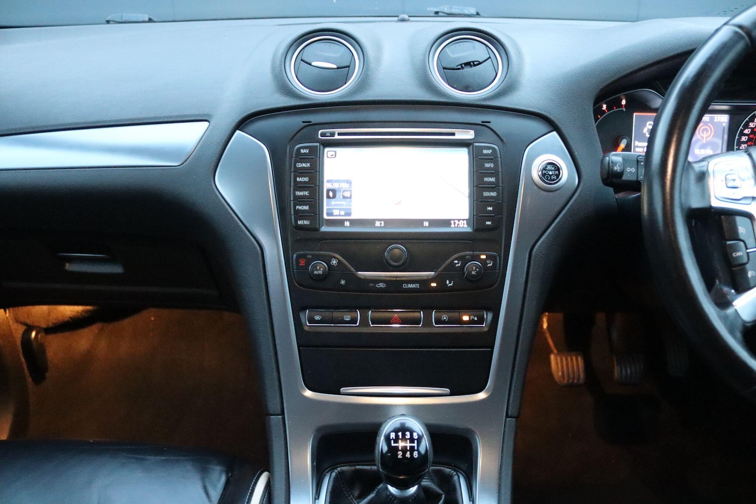 Used Ford Mondeo 2014 for sale - 77725431: Photo 32