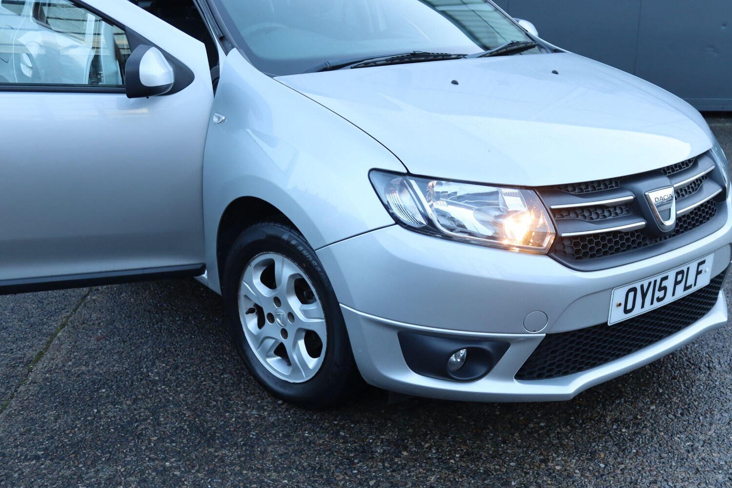 Used Dacia Logan MCV 2015 for sale - 77725434: Photo 10