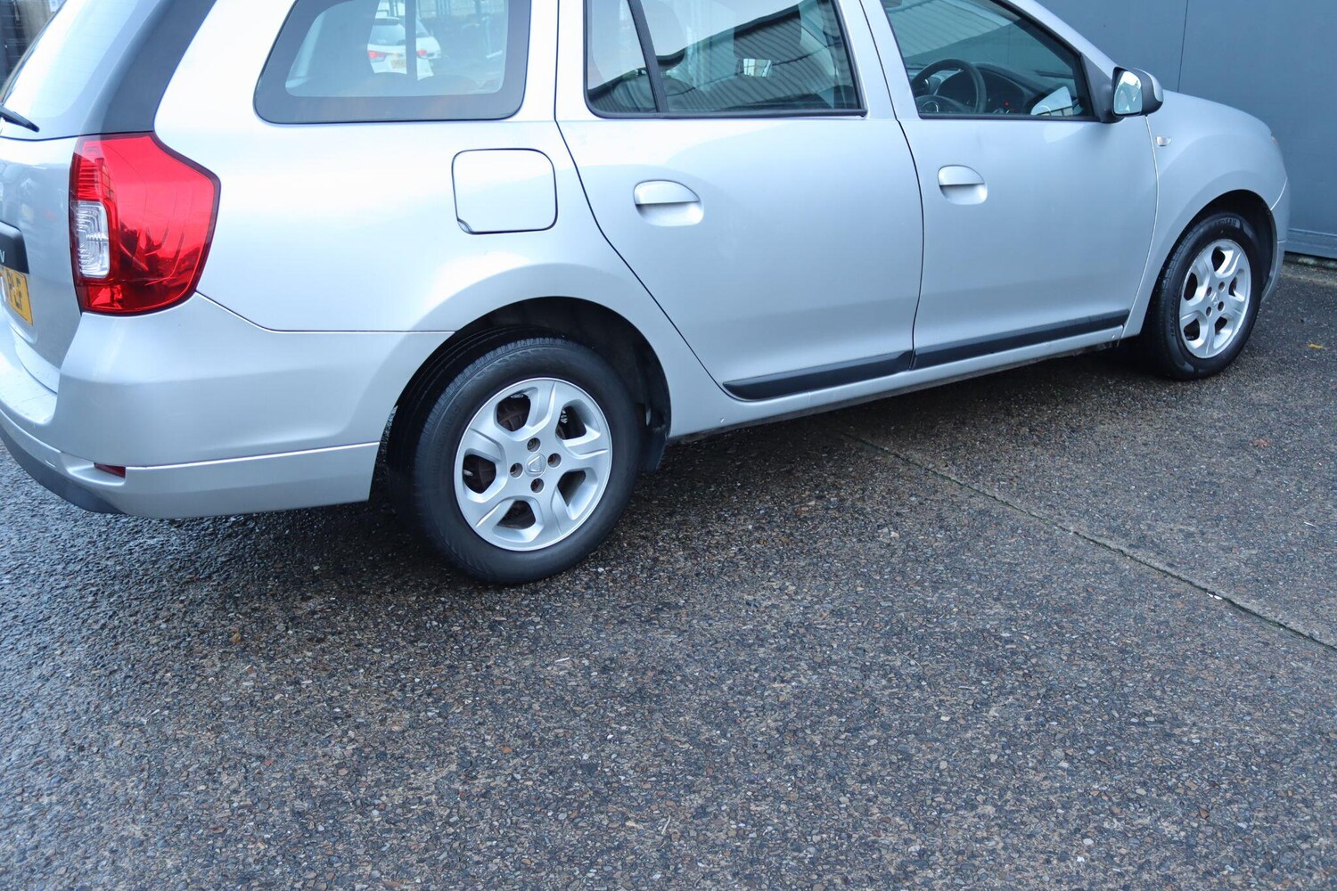 Used Dacia Logan MCV 2015 for sale - 77725434: Photo 12