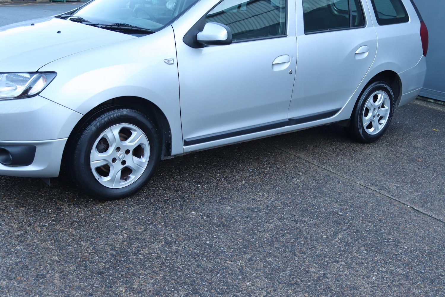 Used Dacia Logan MCV 2015 for sale - 77725434: Photo 5