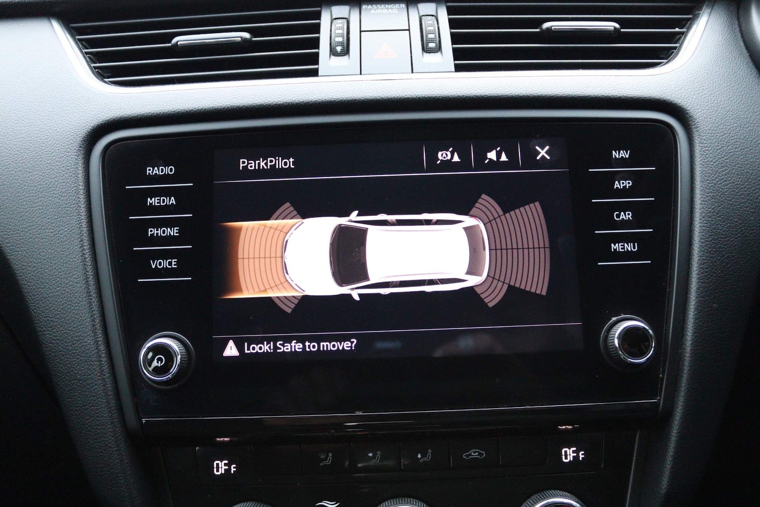 Used Skoda Octavia 2018 for sale - 77725432: Photo 38