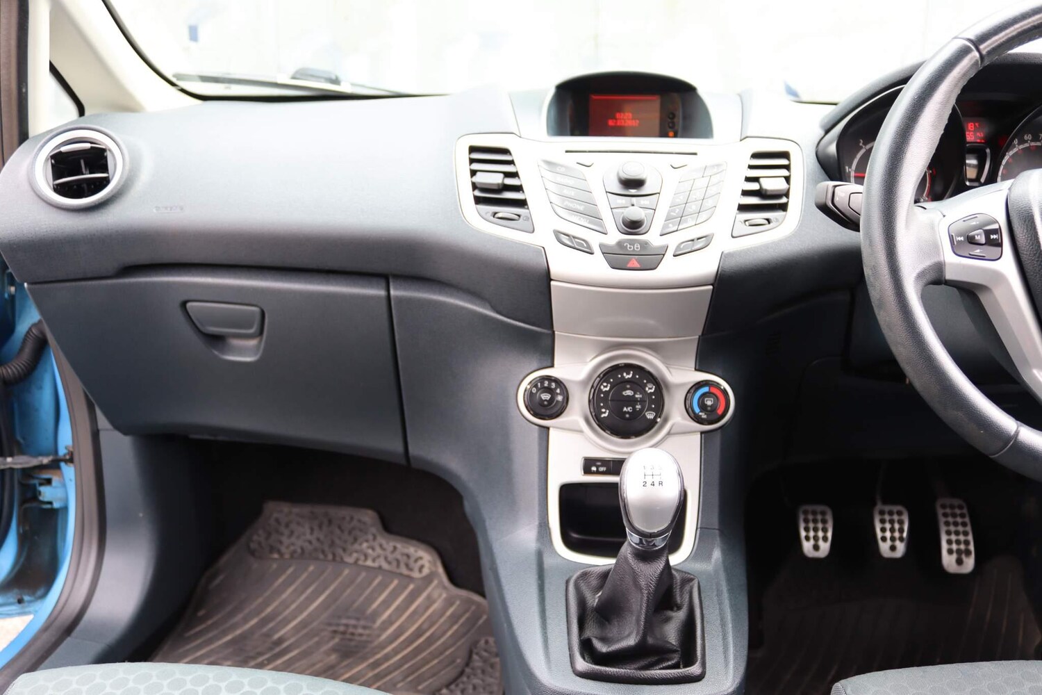 Used Ford Fiesta 2013 for sale - 77725433: Photo 25