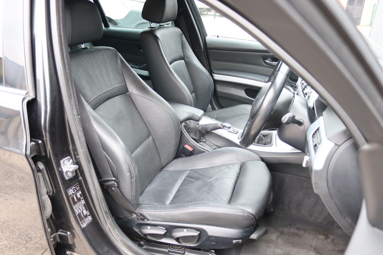 Used BMW 3 Series 2010 for sale - 78020352: Photo 20