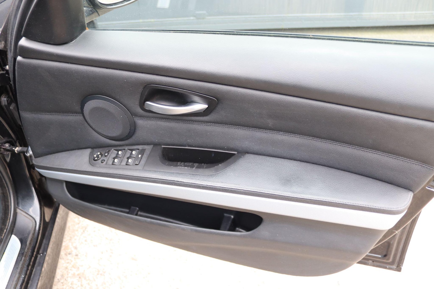 Used BMW 3 Series 2010 for sale - 78020352: Photo 22