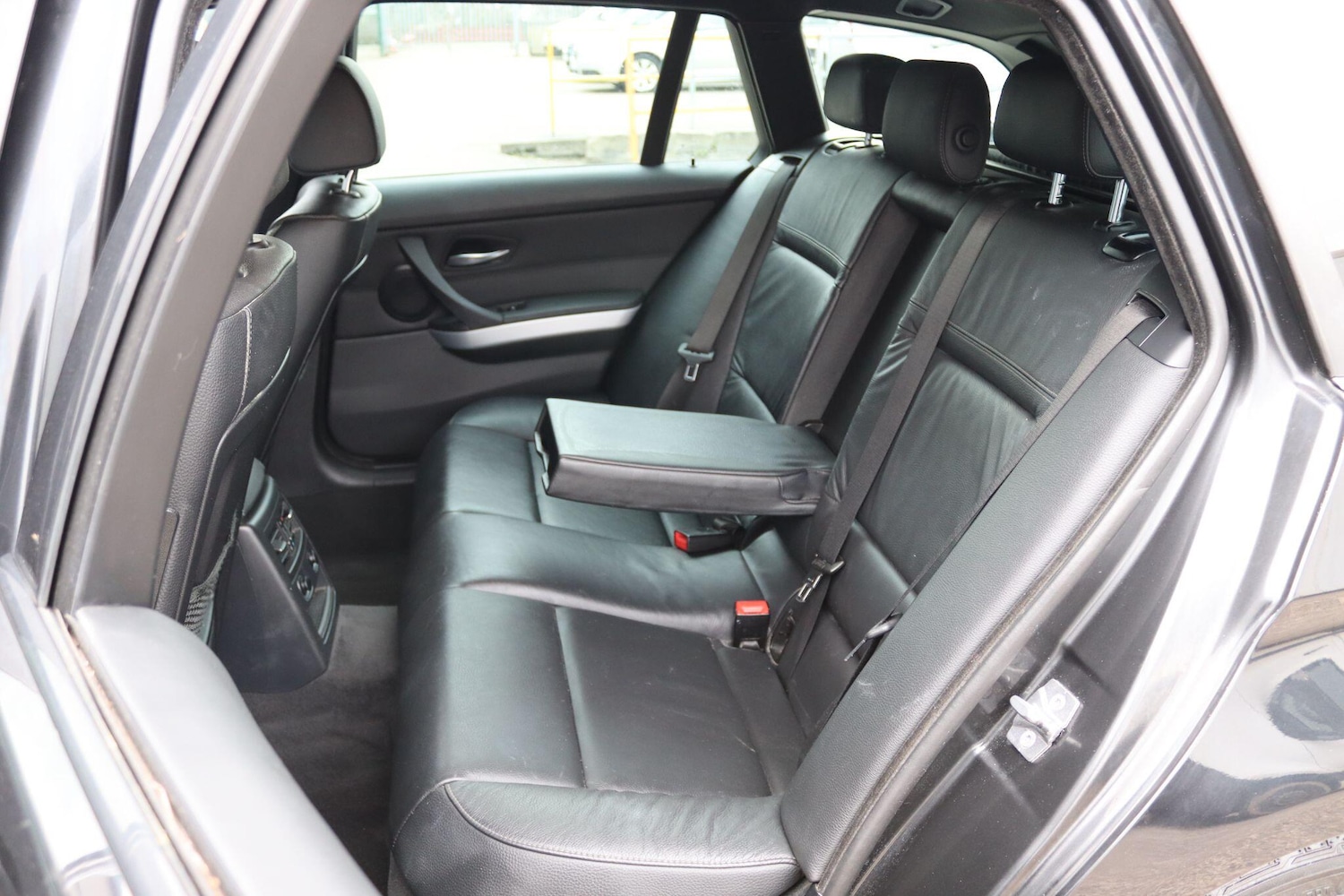 Used BMW 3 Series 2010 for sale - 78020352: Photo 24