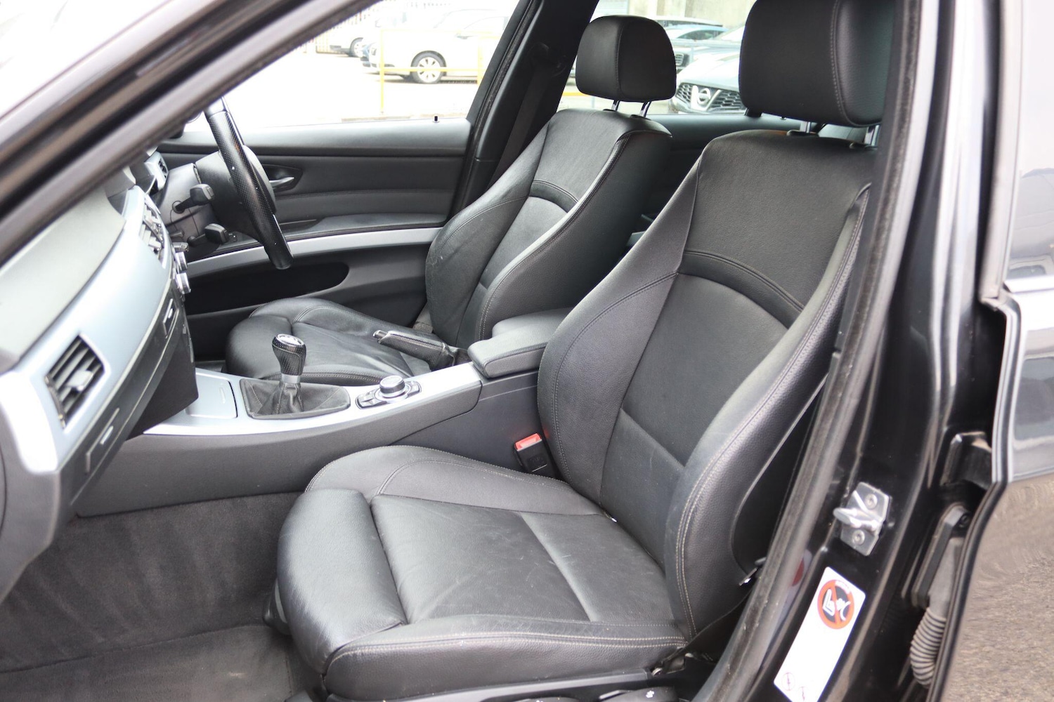 Used BMW 3 Series 2010 for sale - 78020352: Photo 27