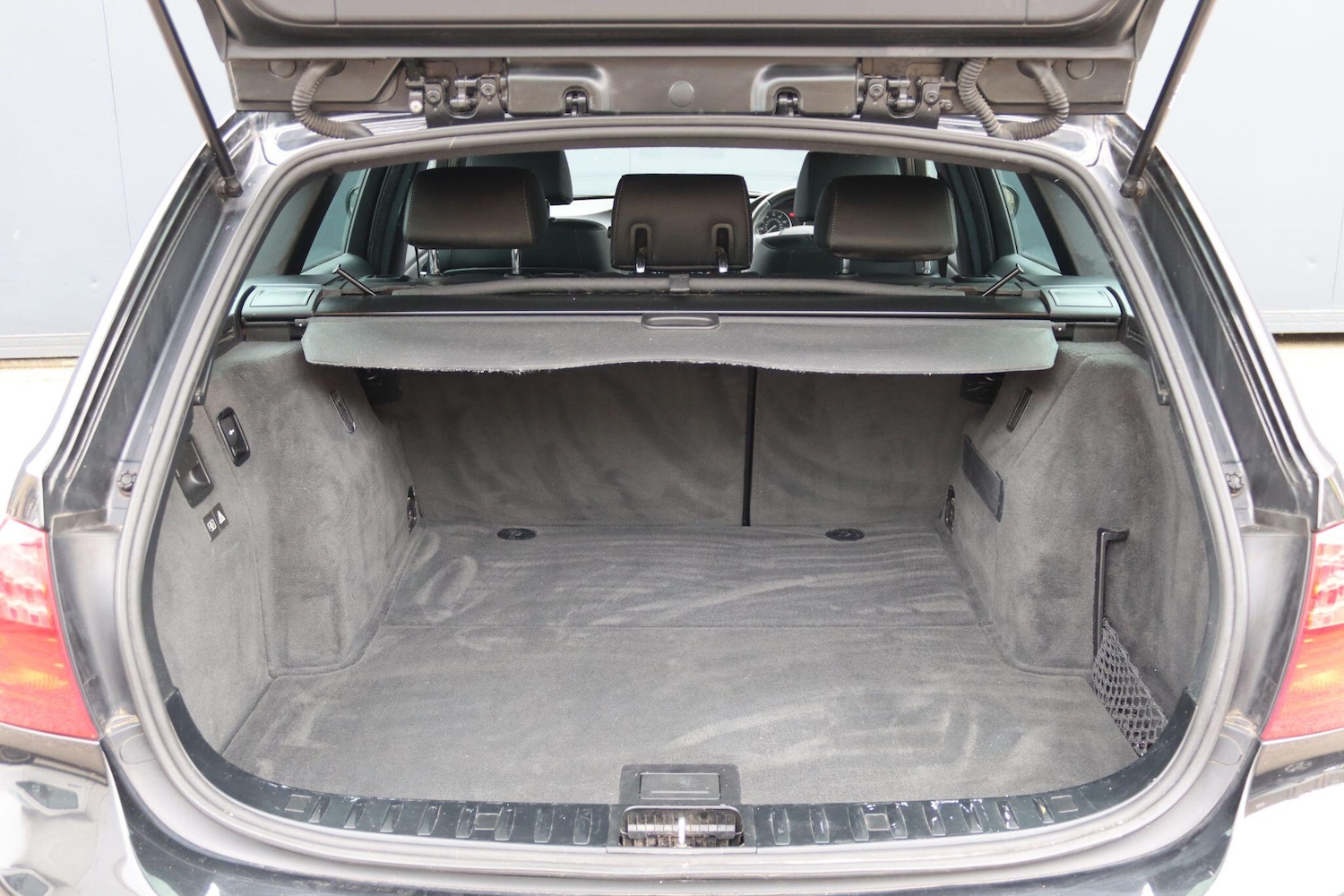 Used BMW 3 Series 2010 for sale - 78020352: Photo 30