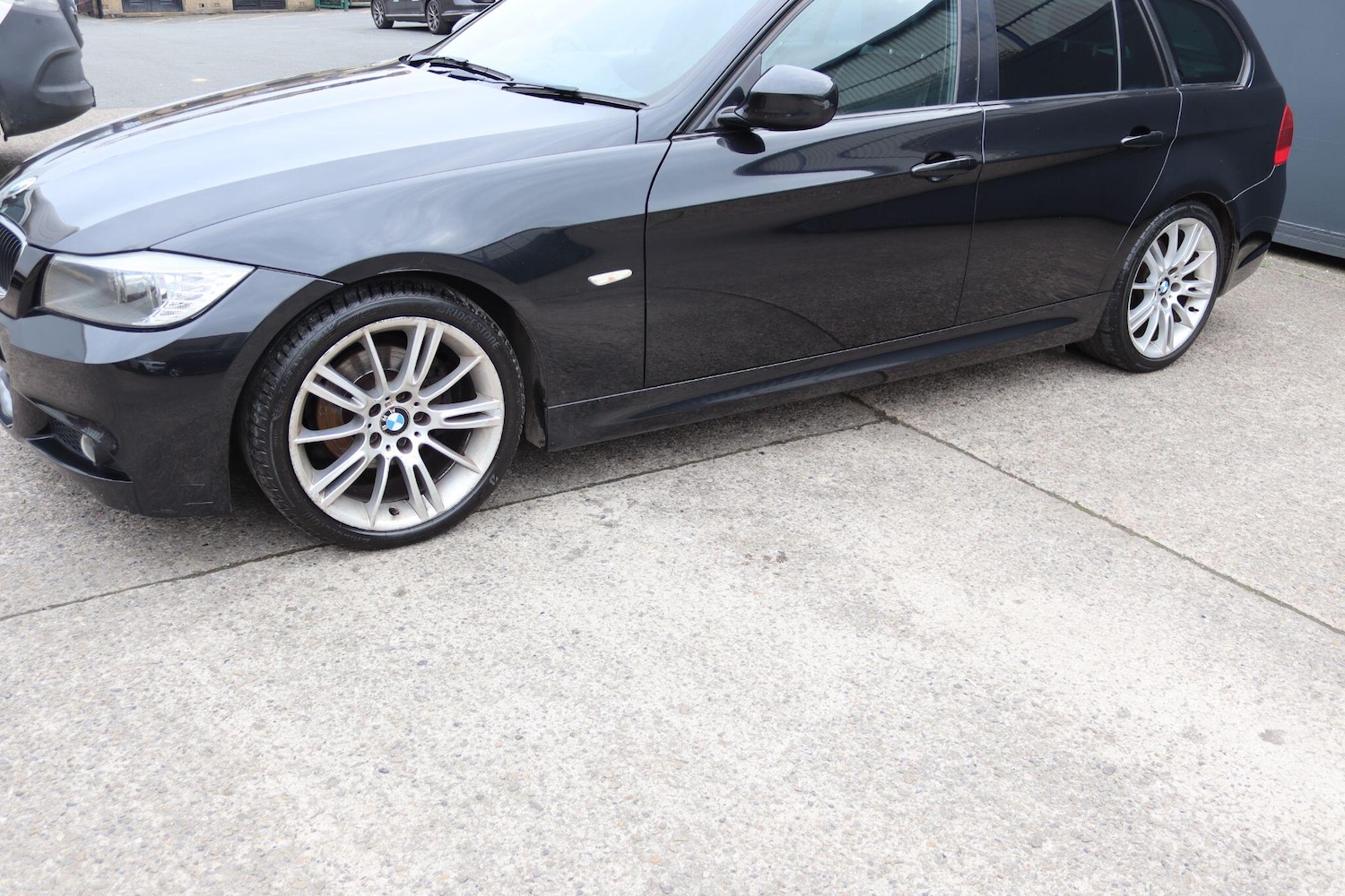Used BMW 3 Series 2010 for sale - 78020352: Photo 5