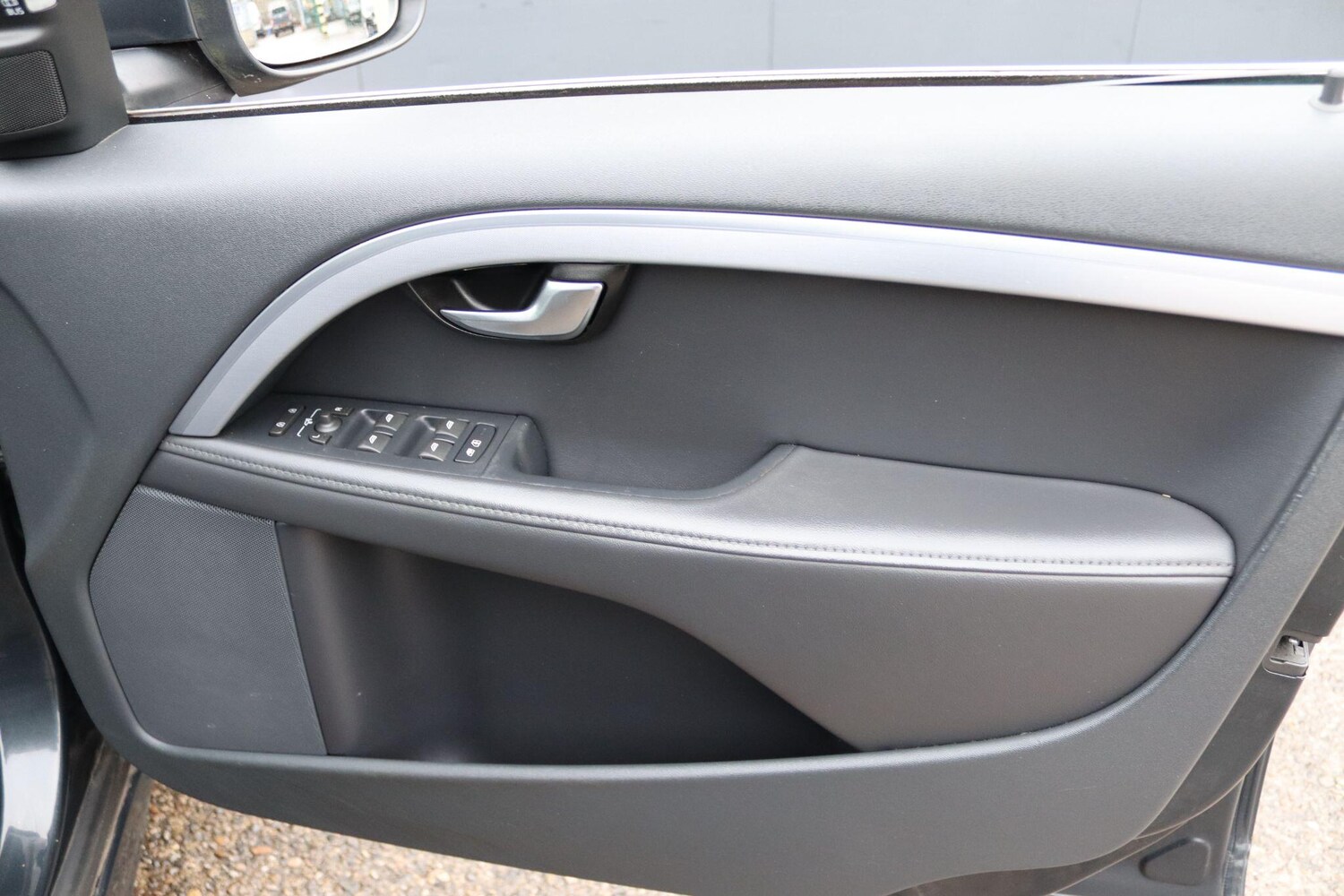 Used Volvo V70 for sale - 77722666: Photo 22