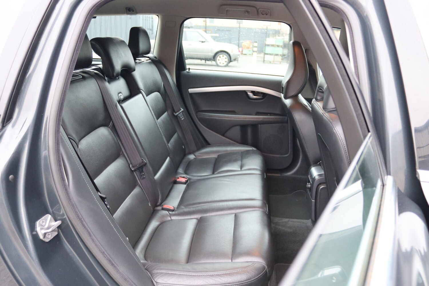Used Volvo V70 for sale - 77722666: Photo 26