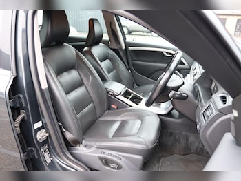 Used Volvo V70 2014 for sale - 77722666: Photo