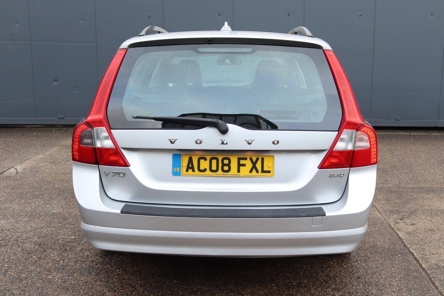 Used Volvo V70 for sale - 77722565: Photo 16