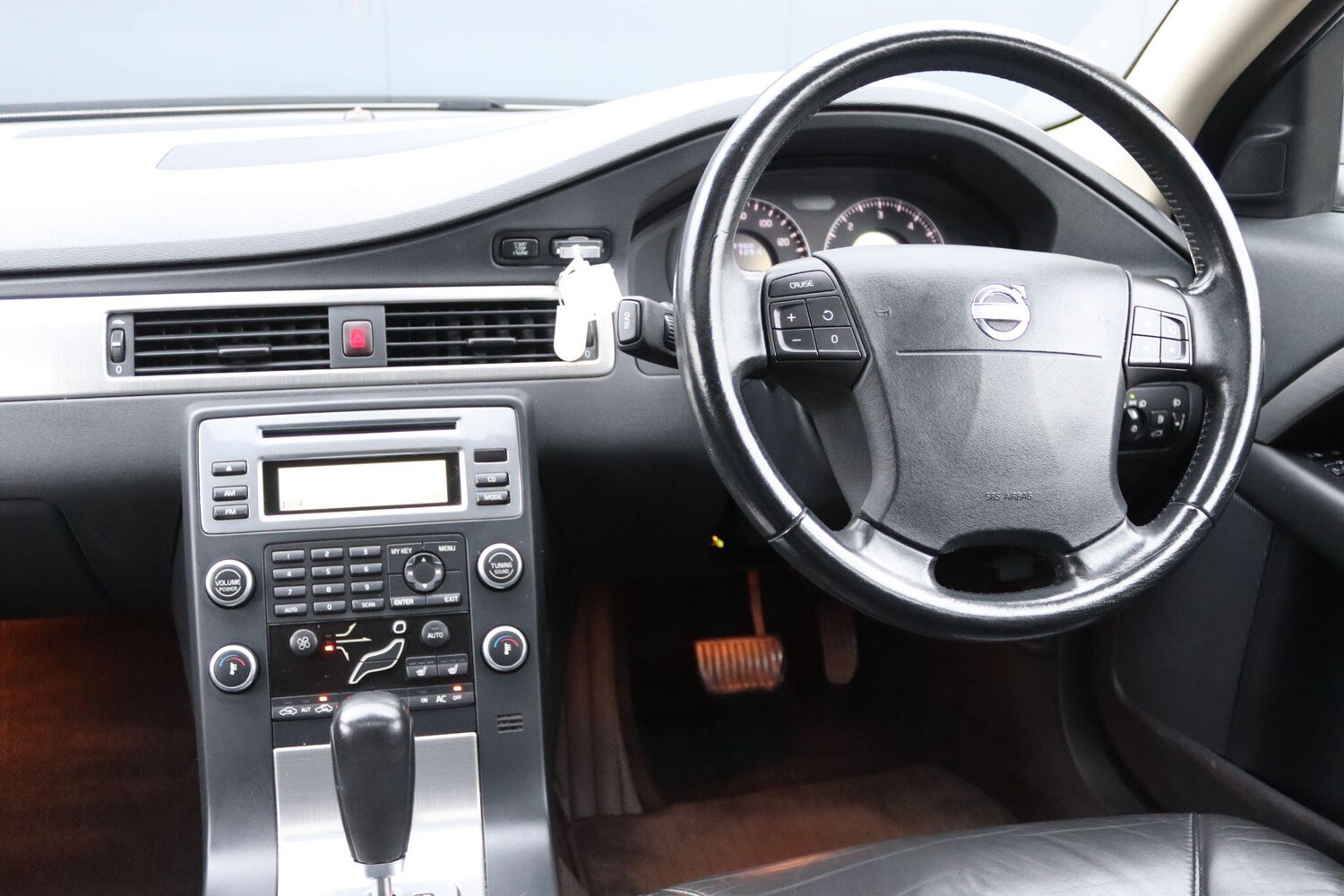 Used Volvo V70 for sale - 77722565: Photo 20