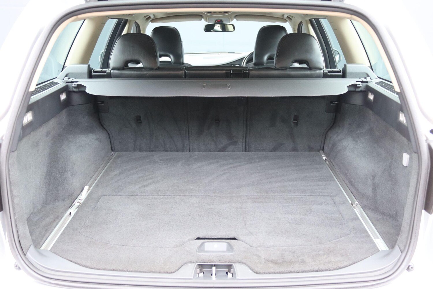 Used Volvo V70 for sale - 77722565: Photo 34