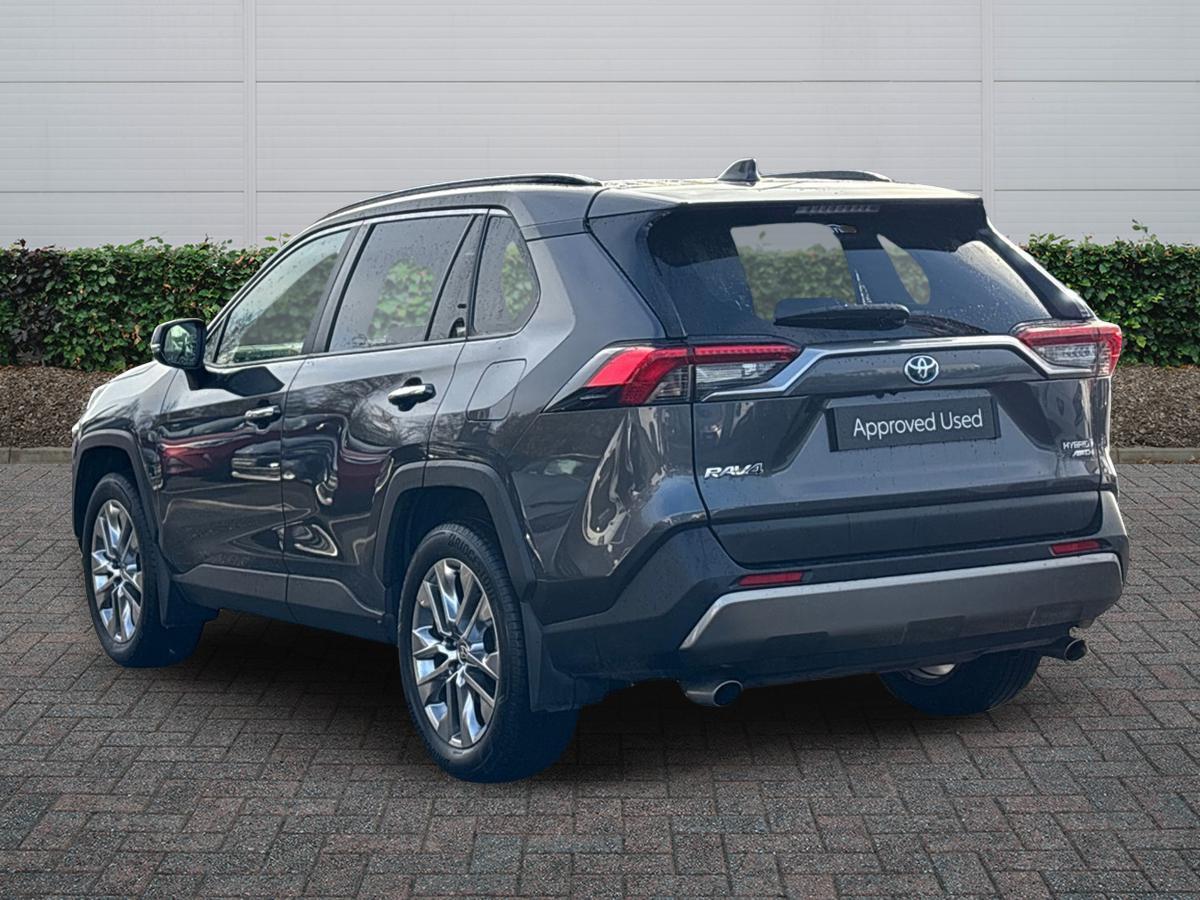 Used Toyota RAV4 2022 for sale - 77218254: Photo 2