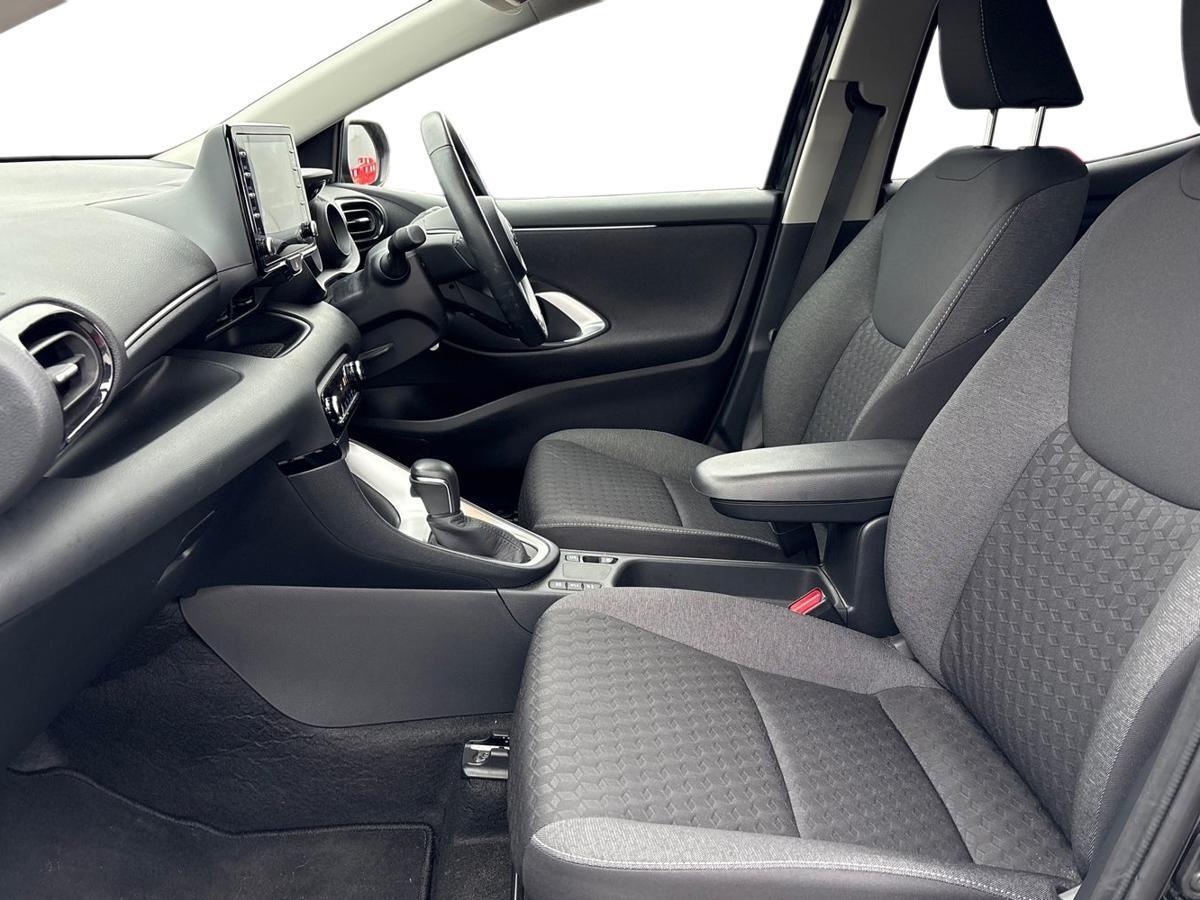 Used Toyota Yaris 2022 for sale - 77427439: Photo 7