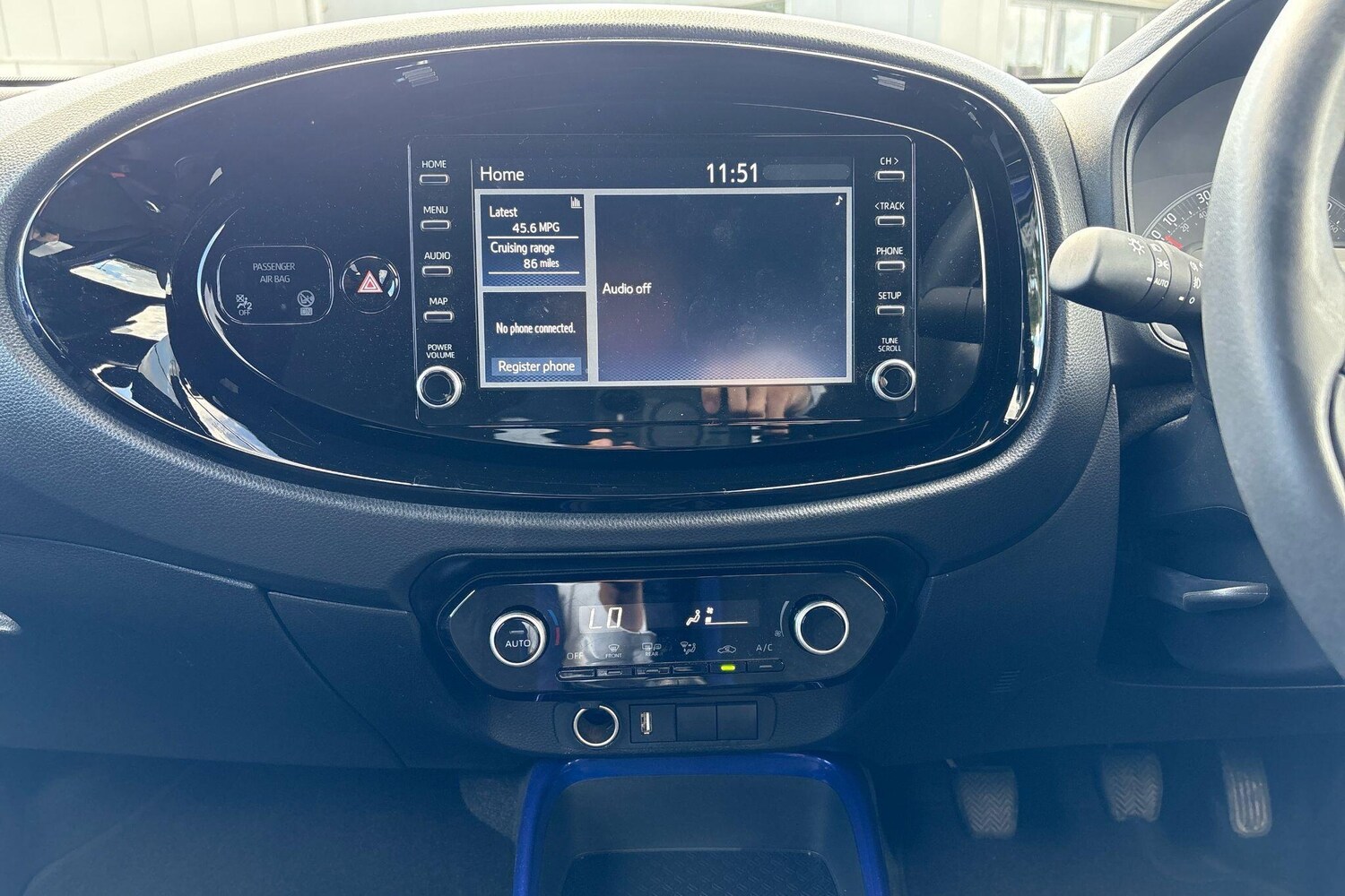 Used Toyota Aygo X 2023 for sale - 75842442: Photo 32