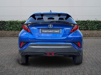 Used Toyota C-HR 2021 for sale - 79050762: Photo