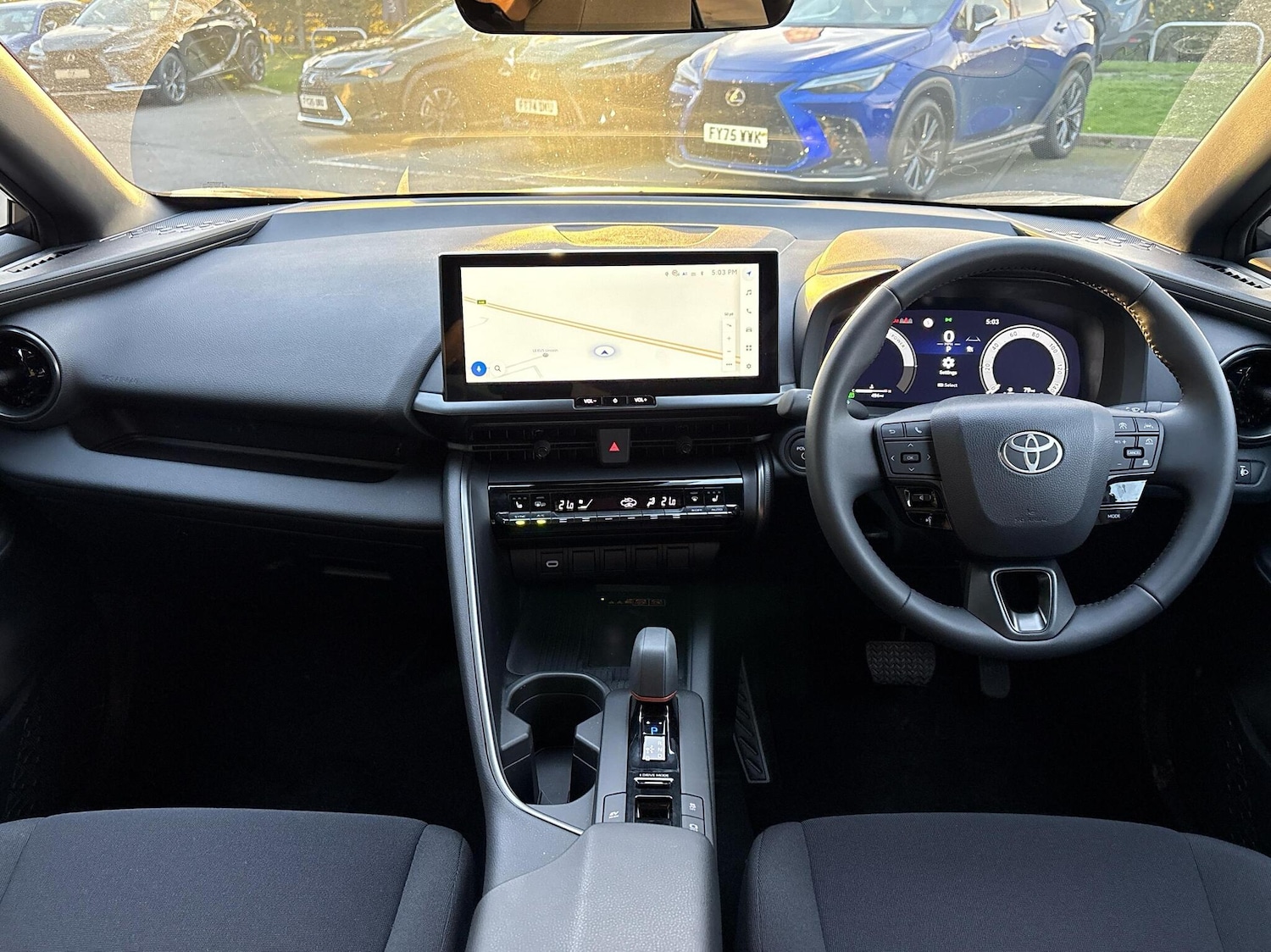 Used Toyota C-HR 2025 for sale - 77672823: Photo 5