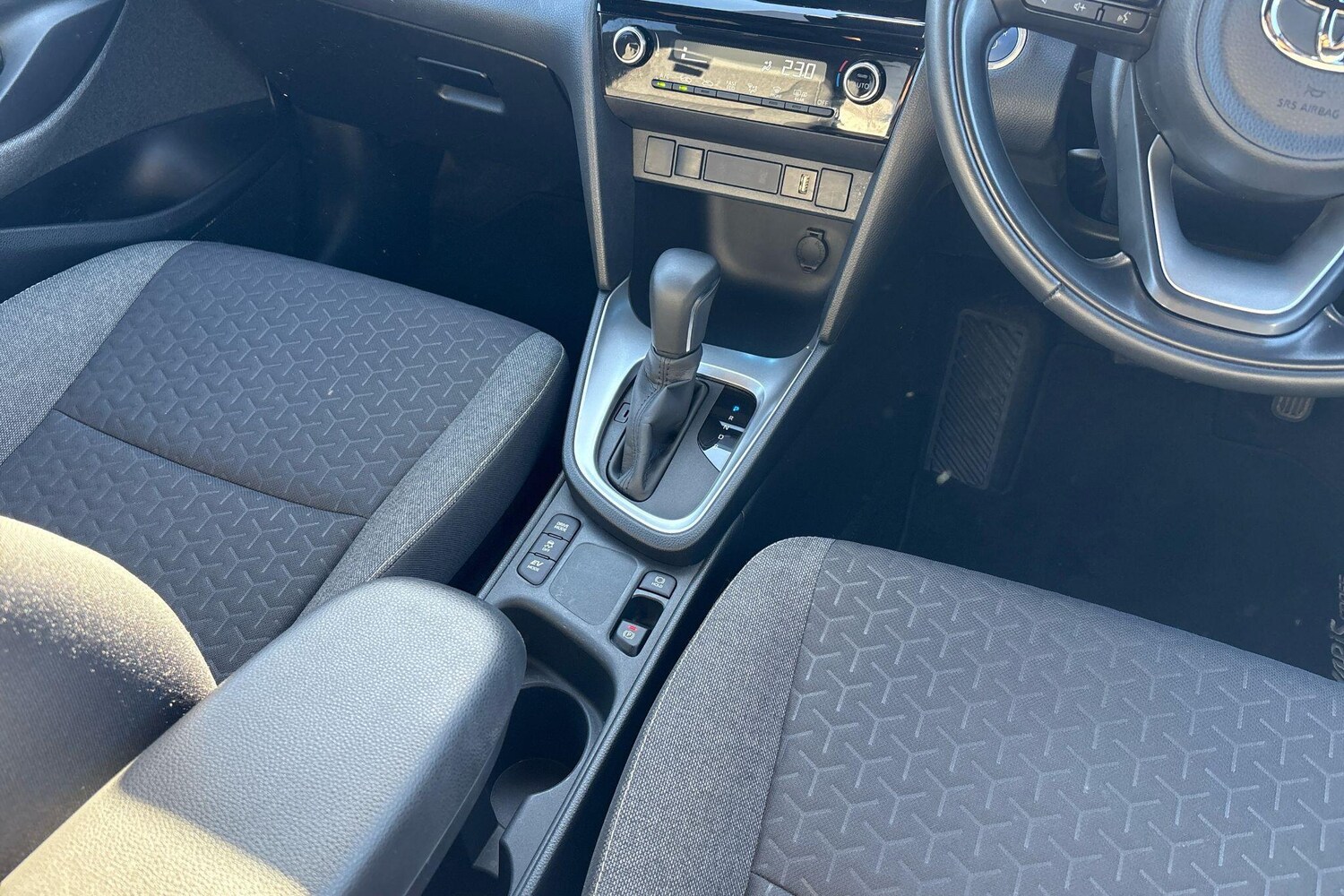 Used Toyota Yaris 2022 for sale - 76139706: Photo 30