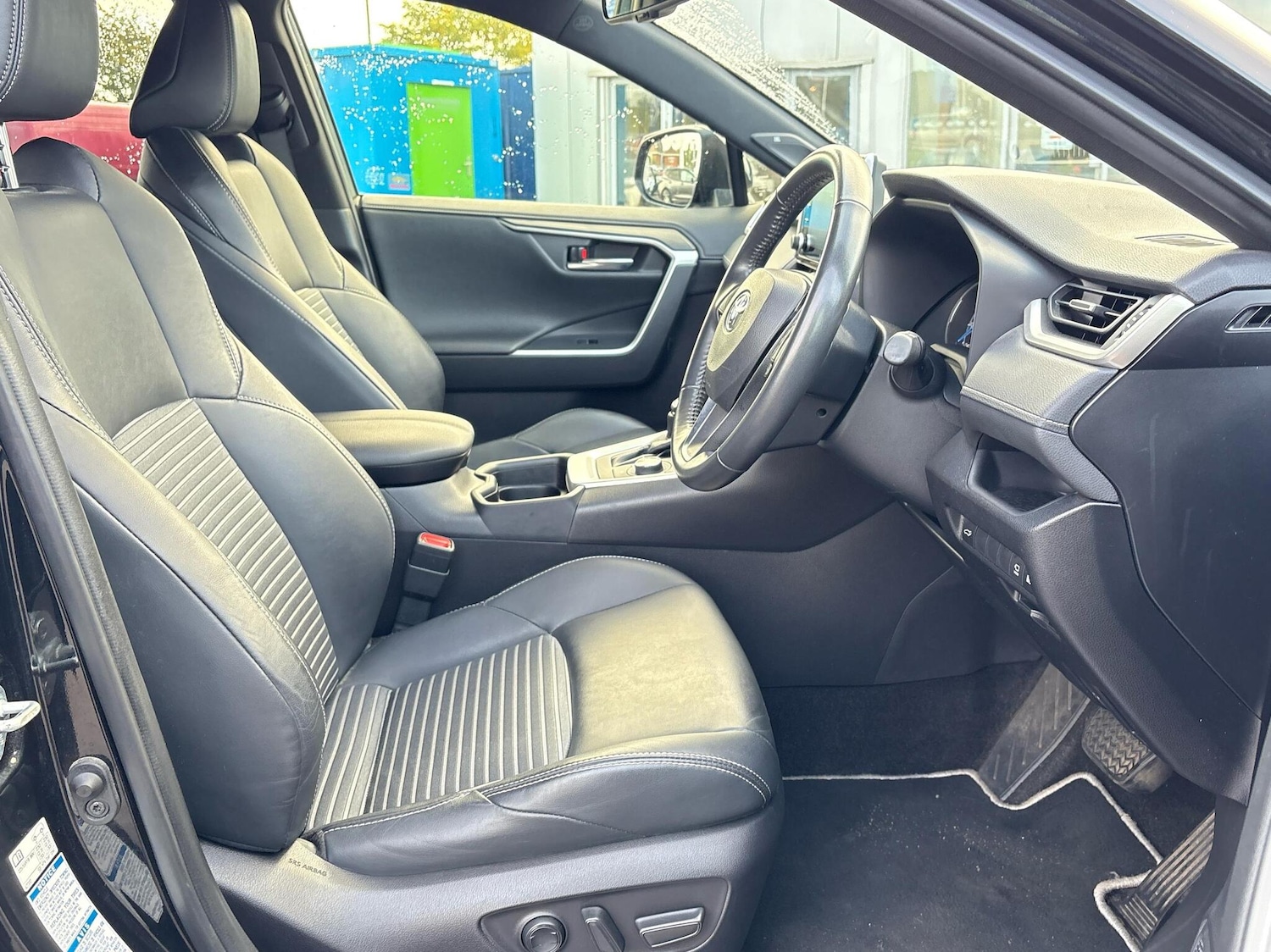 Used Toyota RAV4 2021 for sale - 76528694: Photo 11