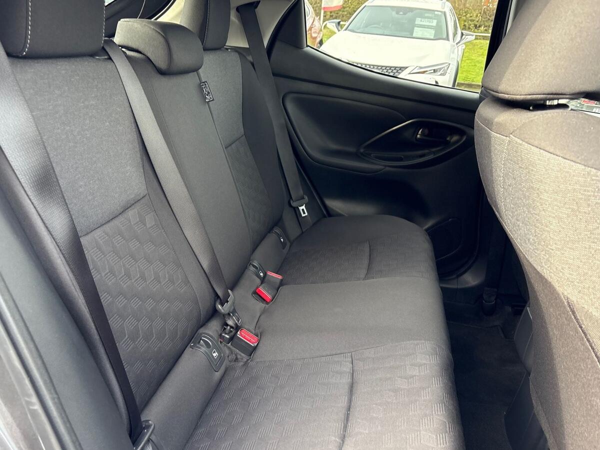 Used Toyota Yaris 2024 for sale - 77157560: Photo 17