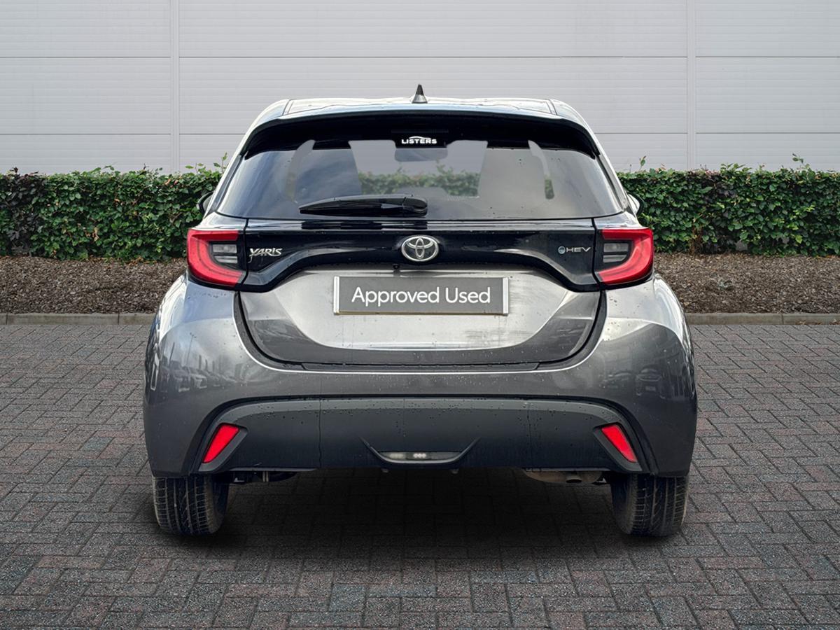 Used Toyota Yaris 2024 for sale - 77157560: Photo 4