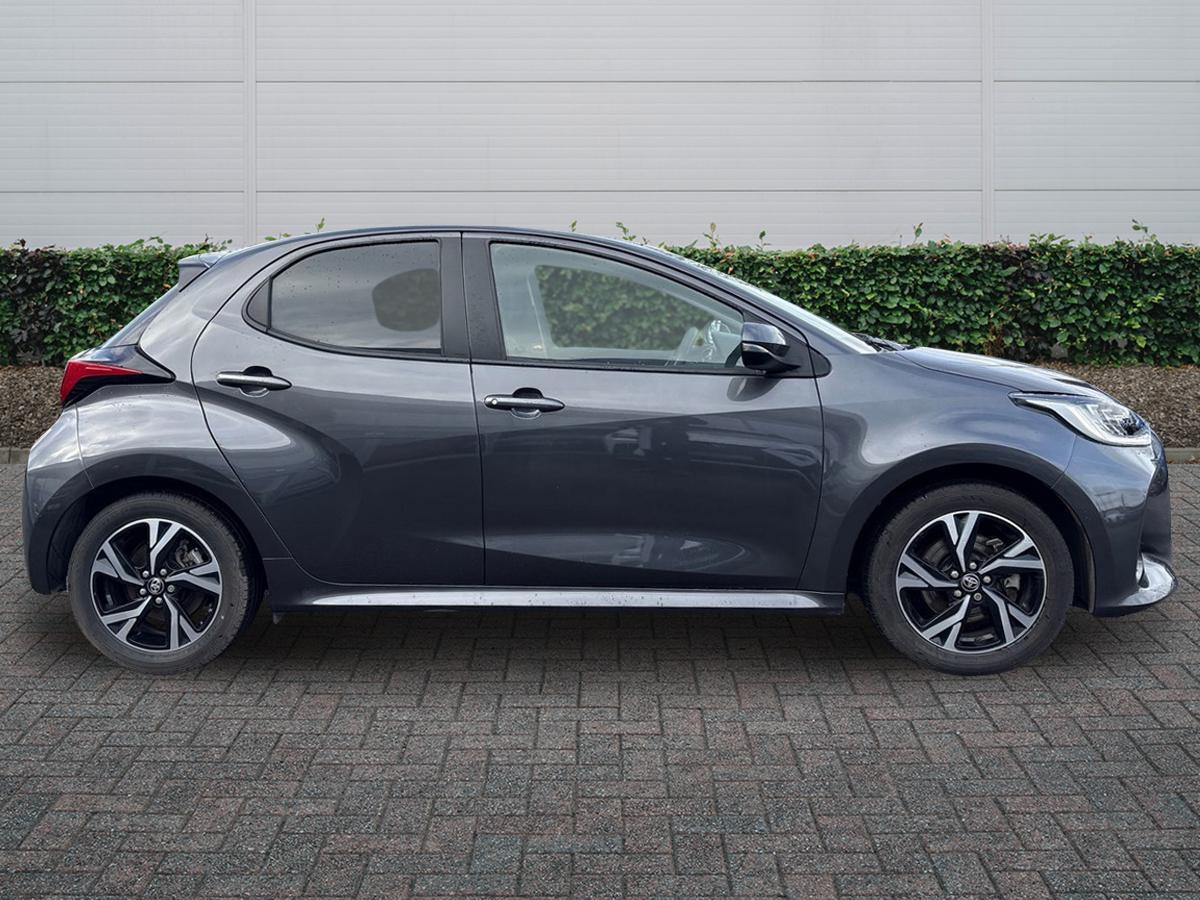 Used Toyota Yaris 2024 for sale - 77157560: Photo 5