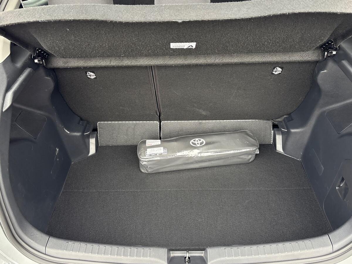 Used Toyota Yaris 2024 for sale - 76563178: Photo 10