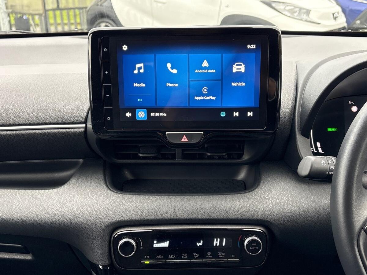 Used Toyota Yaris 2024 for sale - 76563178: Photo 11