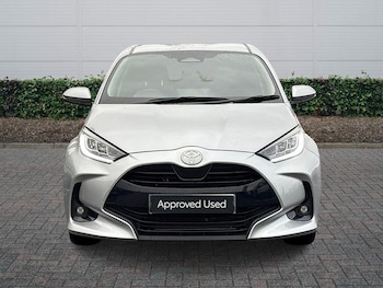 Used Toyota Yaris 2024 for sale - 76563178: Photo