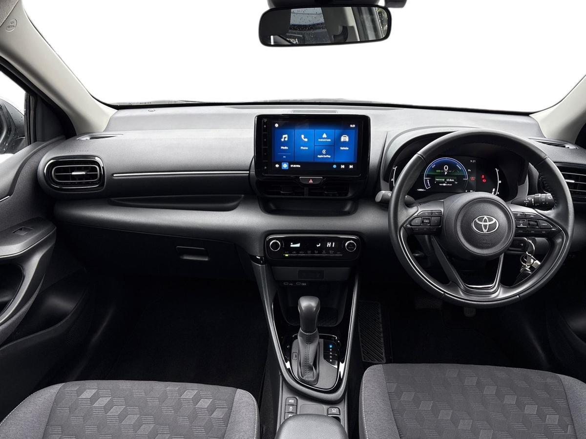 Used Toyota Yaris 2024 for sale - 76563178: Photo 8