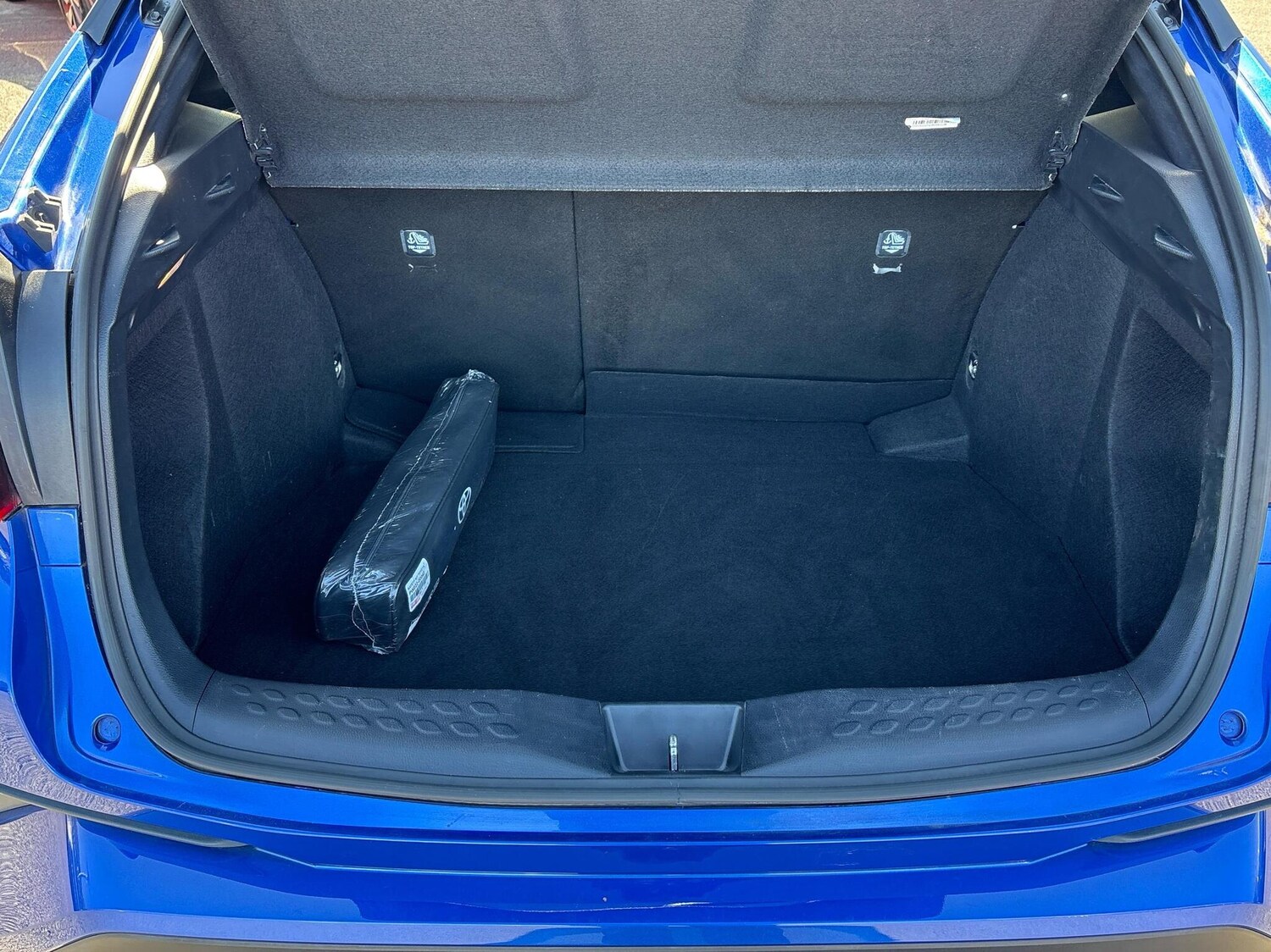 Used Toyota C-HR 2022 for sale - 75842348: Photo 21