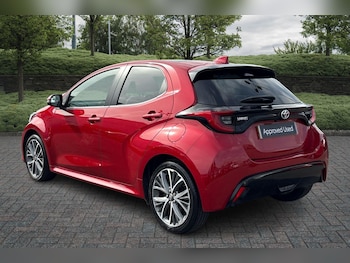 Used Toyota Yaris 2022 for sale - 79077149: Photo