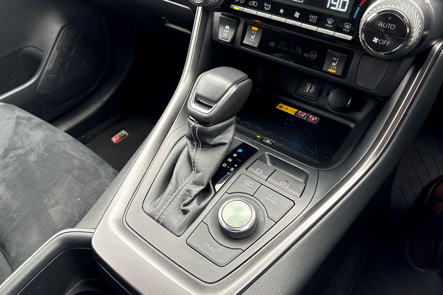 Used Toyota RAV4 2025 for sale - 78036255: Photo 6