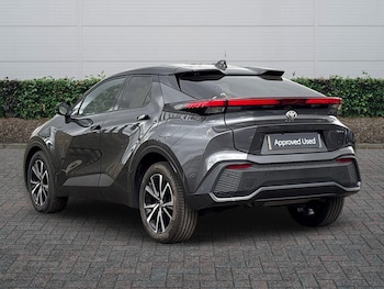 Used Toyota C-HR 2024 for sale - 79013909: Photo