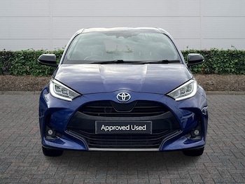 Used Toyota Yaris 2022 for sale - 77372524: Photo