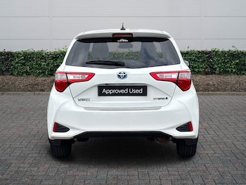 Used Toyota Yaris 2019 for sale - 78088167: Photo