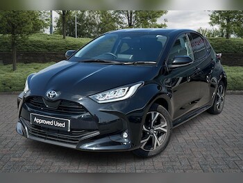 Used Toyota Yaris 2025 for sale - 77332568: Photo