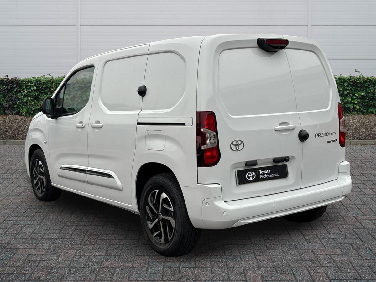Used Toyota ProAce 2025 for sale - 77855227: Photo 2