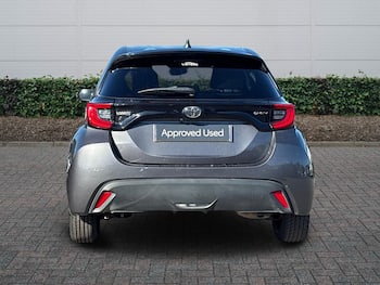 Used Toyota Yaris 2024 for sale - 79822249: Photo
