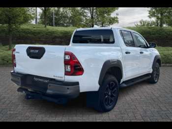 Used Toyota Hilux 2023 for sale - 74442940: Photo