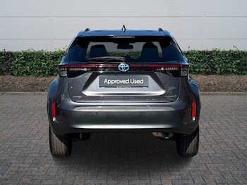 Used Toyota Yaris 2023 for sale - 77971433: Photo