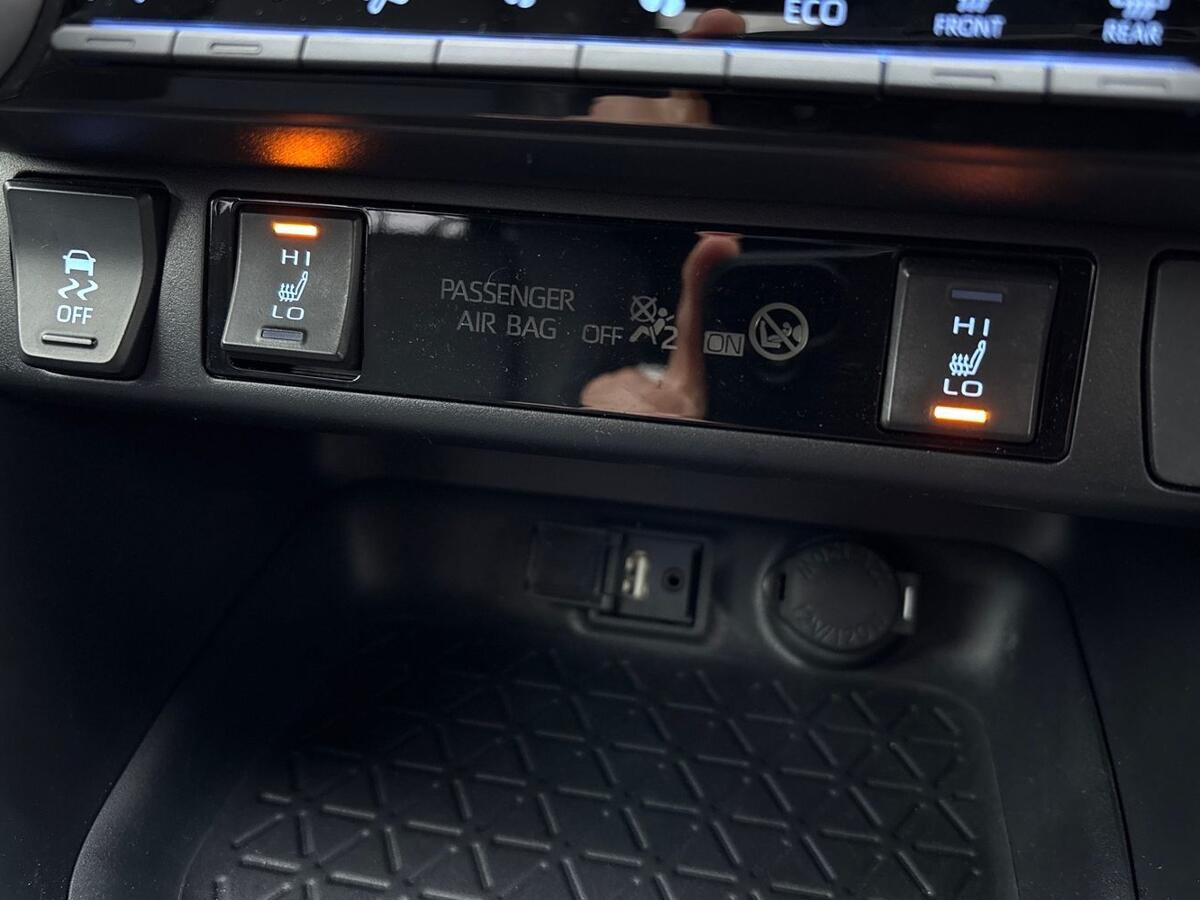 Used Toyota RAV4 2019 for sale - 77910717: Photo 21