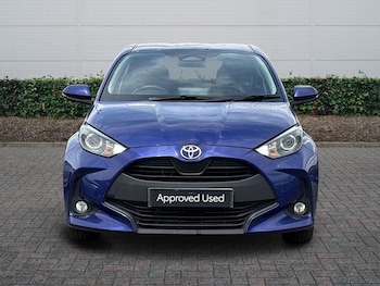 Used Toyota Yaris 2024 for sale - 78990131: Photo