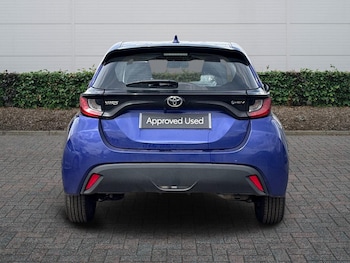 Used Toyota Yaris 2024 for sale - 78990131: Photo
