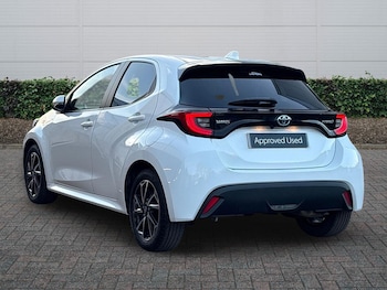 Used Toyota Yaris 2023 for sale - 77599783: Photo