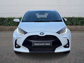 Used Toyota Yaris 2023 for sale - 77599783: Photo