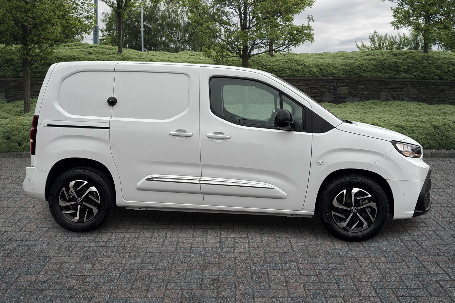 Used Toyota ProAce 2025 for sale - 76514440: Photo 37