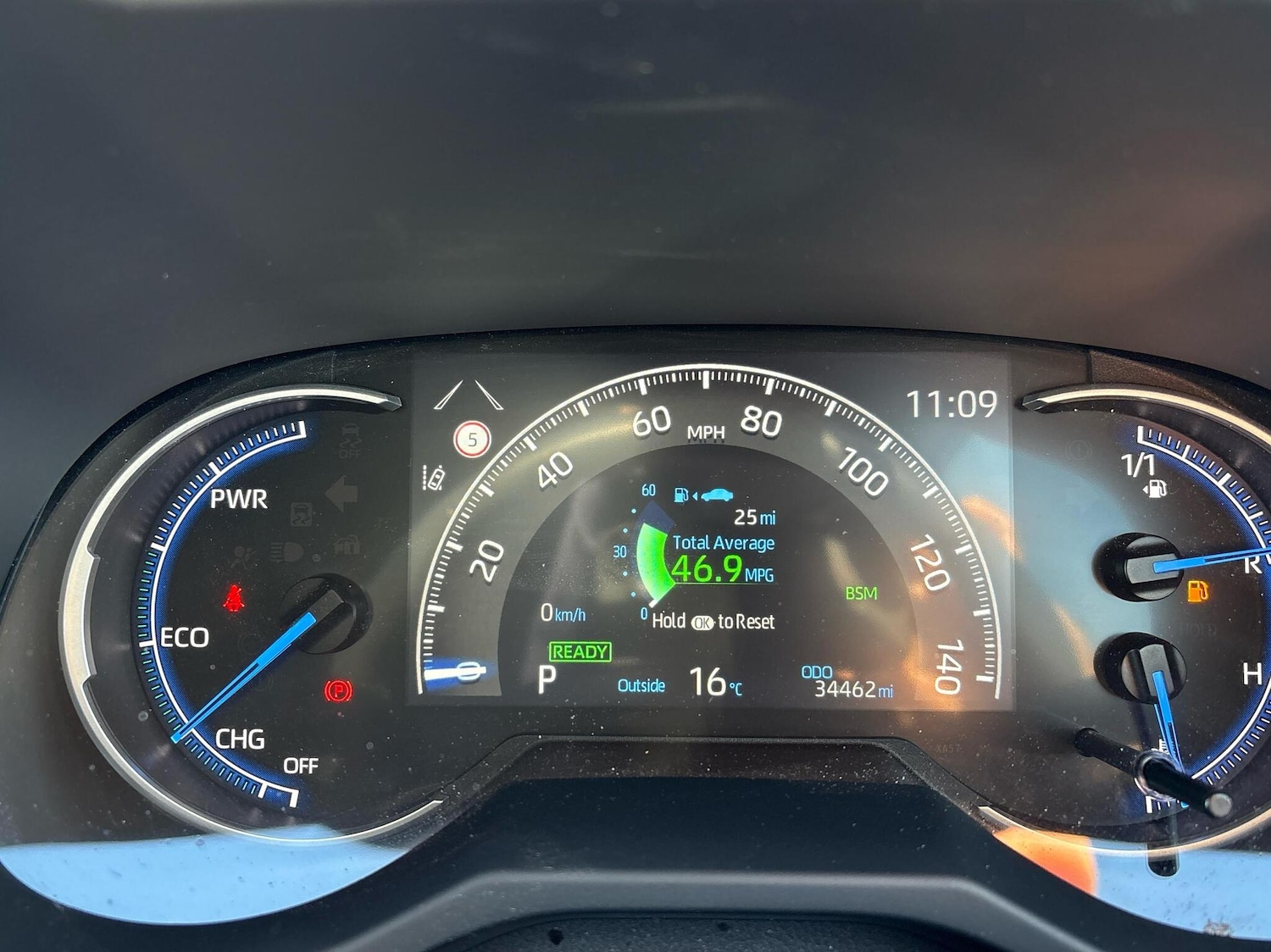 Used Toyota RAV4 2022 for sale - 76111712: Photo 10